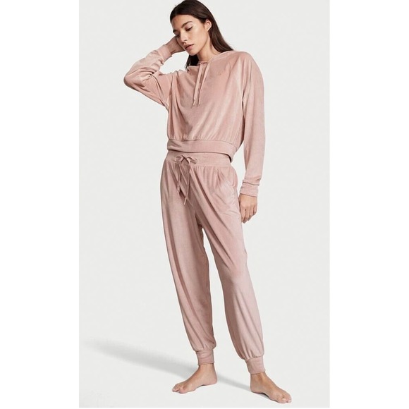 Victoria's Secret Other - Victoria's Secret On Point Pink Ribbed Velour Hoodie & Jogger Set Womens Size XL